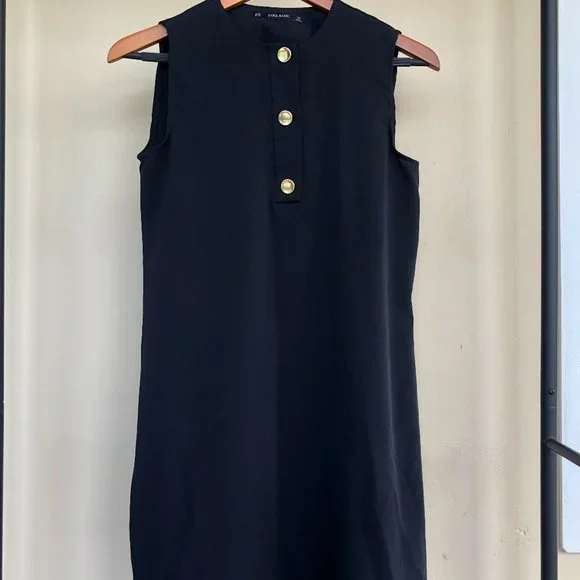 green emerald velvet dress Black Long-Sleeve Dress with Button Details